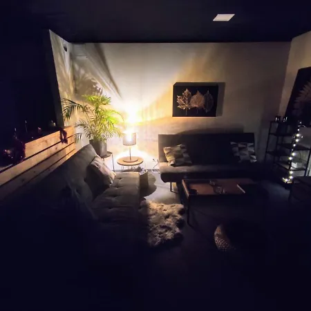 Park & Free Parking Apartmán